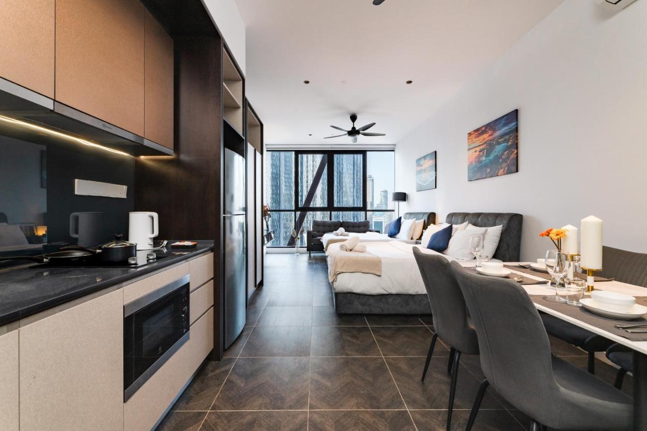 Scarletz Suites, Luxury Suites Klcc By Birdy Stay Kuala Lumpur Dış mekan fotoğraf