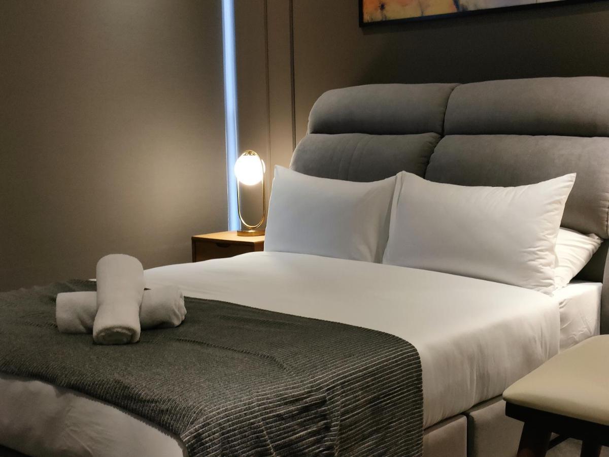 Scarletz Suites, Luxury Suites Klcc By Birdy Stay Kuala Lumpur Dış mekan fotoğraf